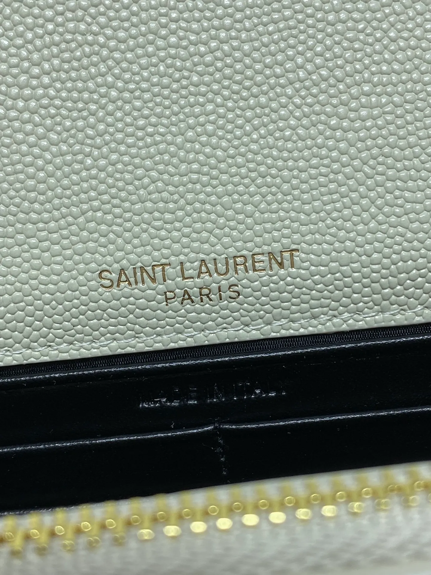 Saint Laurent Kate Shoulder Bag White in Leather with Gold - Image 7