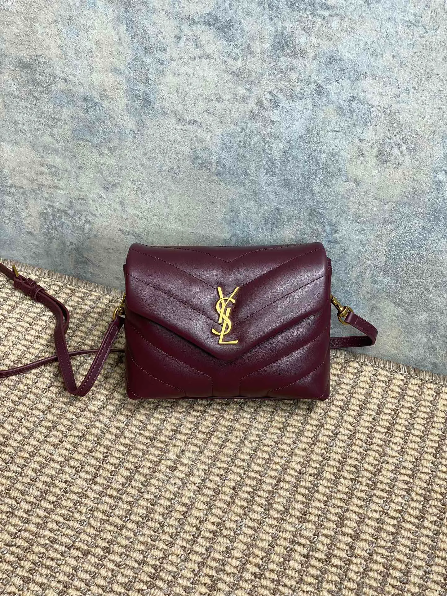 Saint Laurent Loulou Toy Leather Shoulder Bag In Rouge Legion