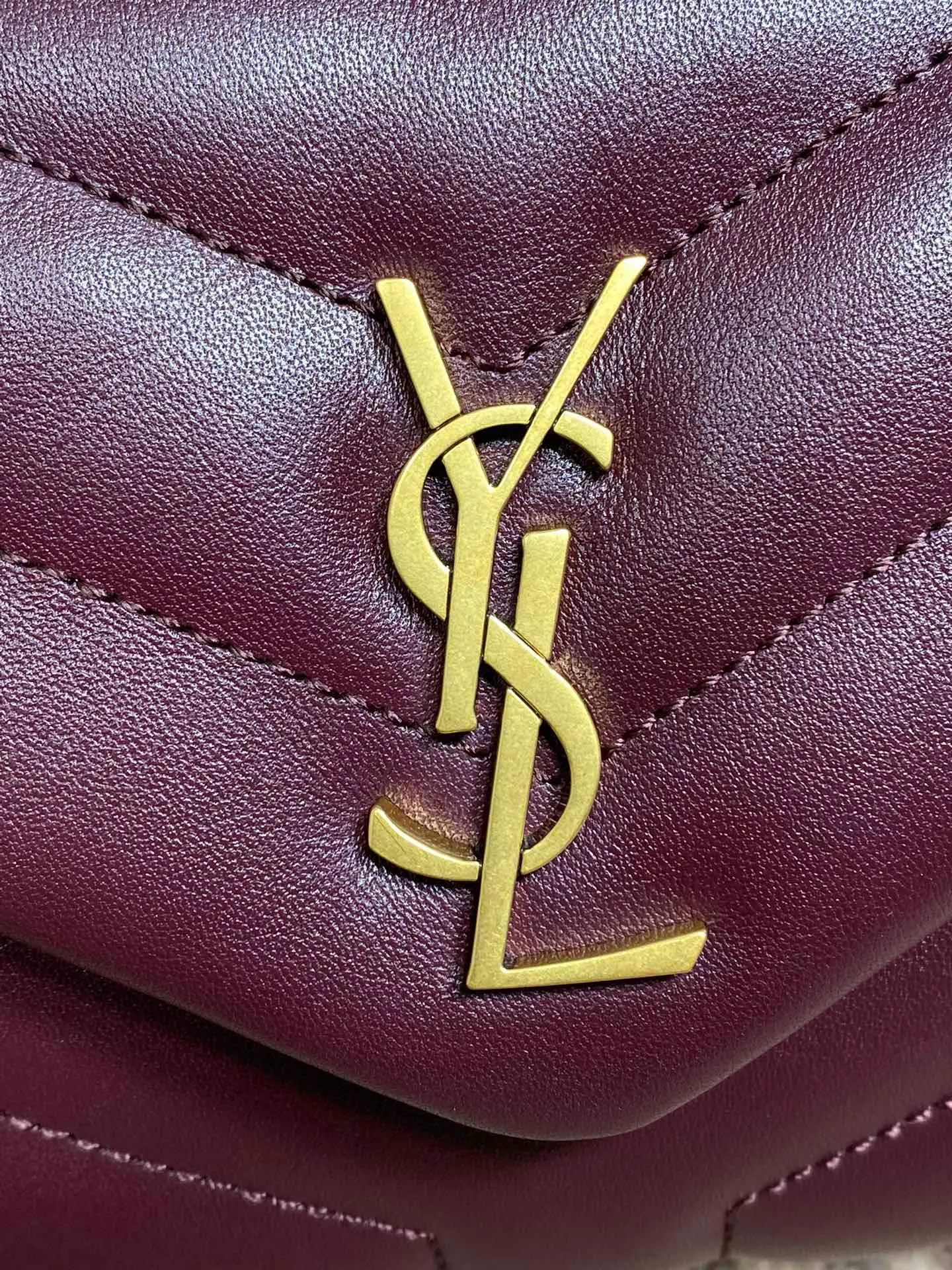 Saint Laurent Loulou Toy Leather Shoulder Bag In Rouge Legion - Image 7