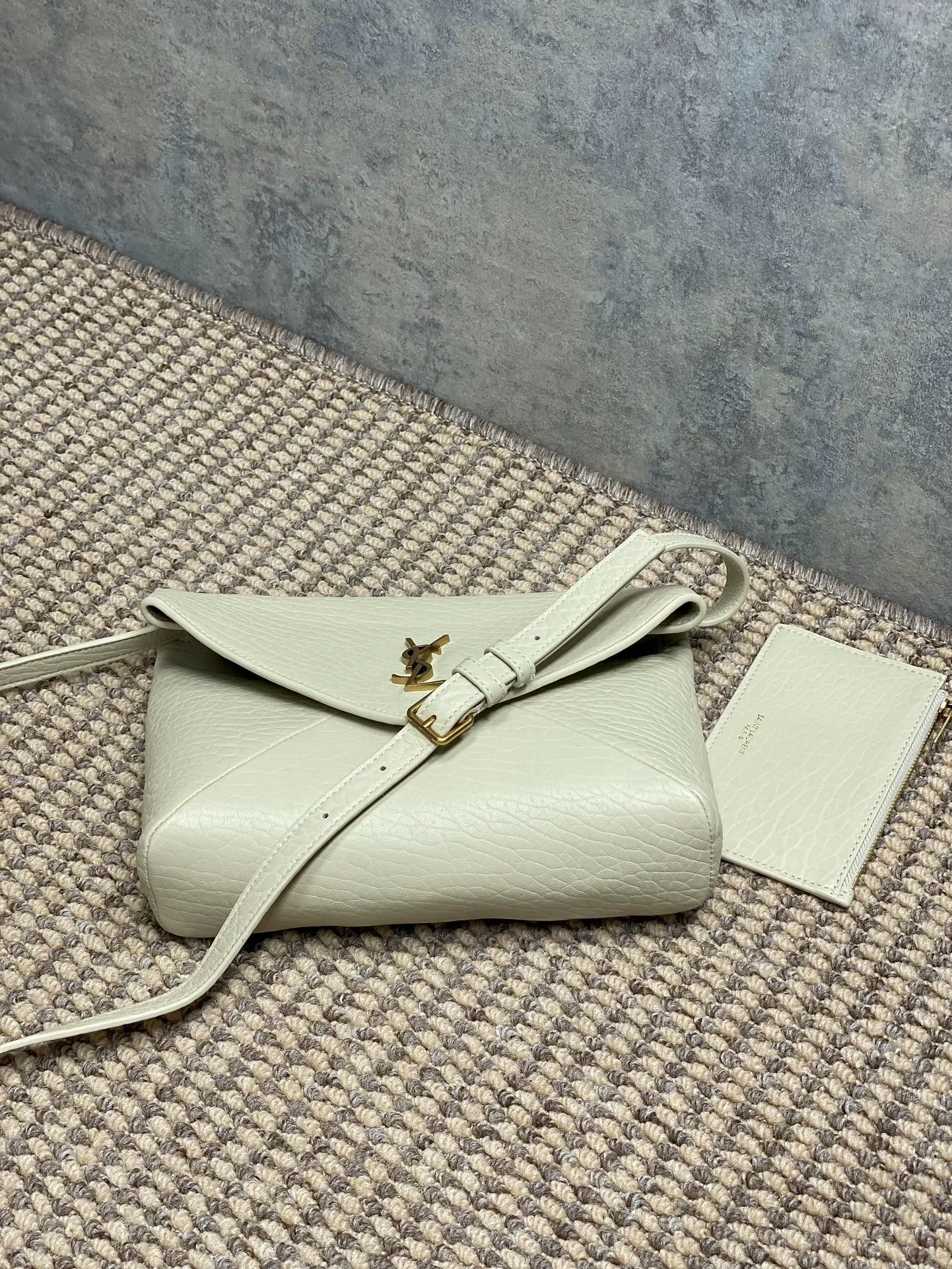 Saint Laurent Small Leather Clutch in White - Image 7