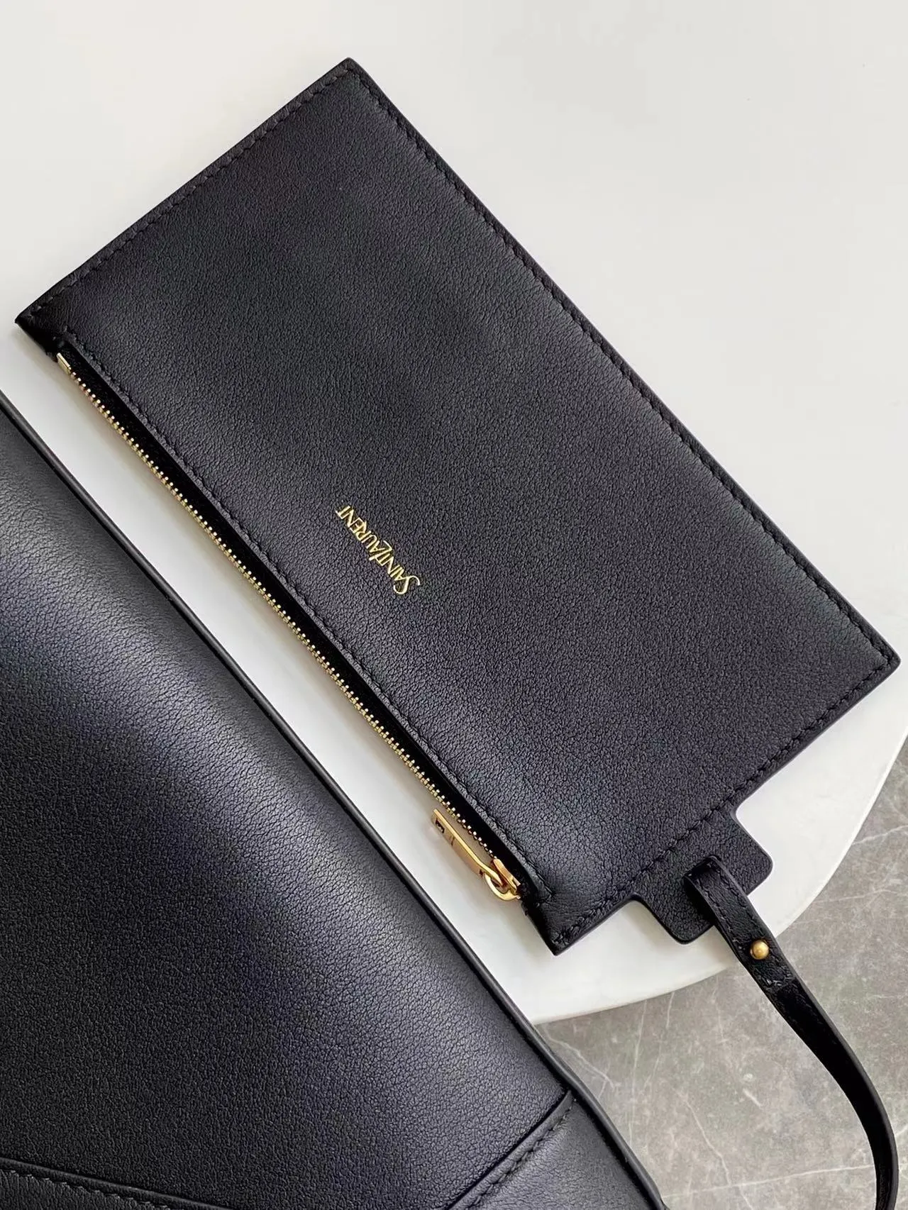 Saint Laurent Small Loulou Matelassé Shoulder Bag - Image 9