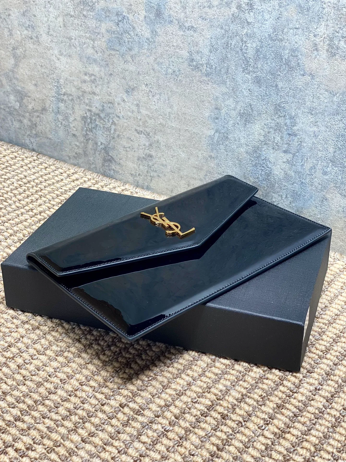 Saint Laurent Uptown Pouch In Patent Leather - Image 7