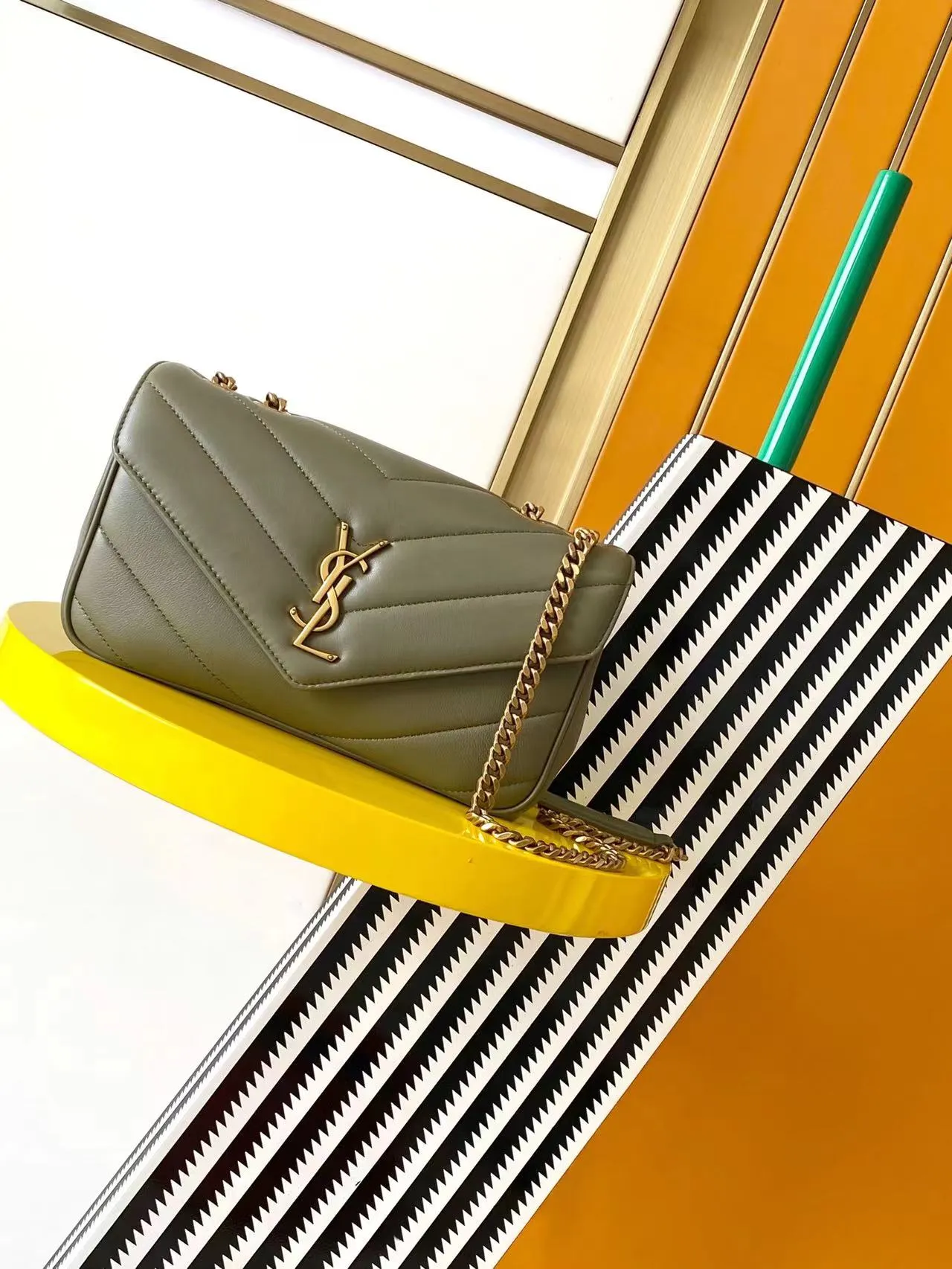 Women's Loulou Handbag