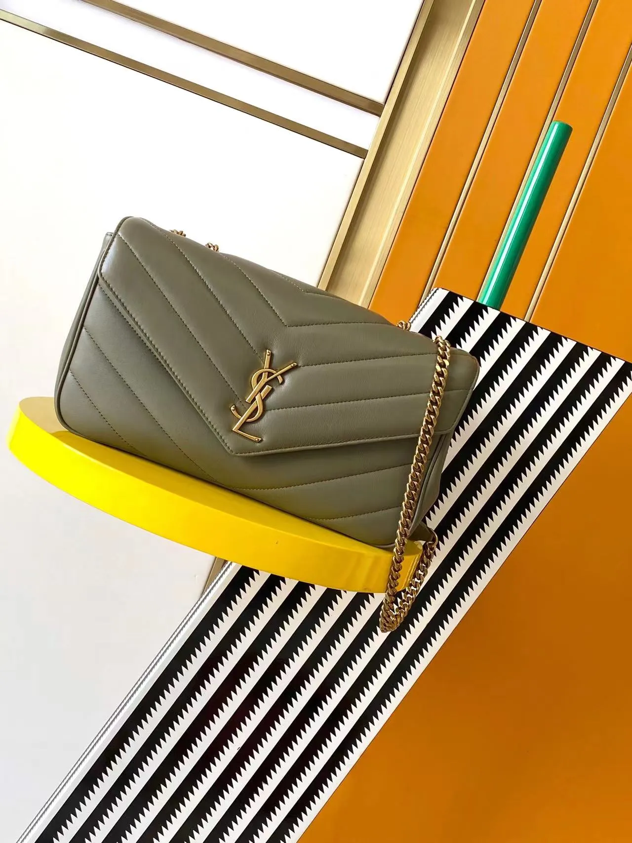 Women's Loulou Handbag