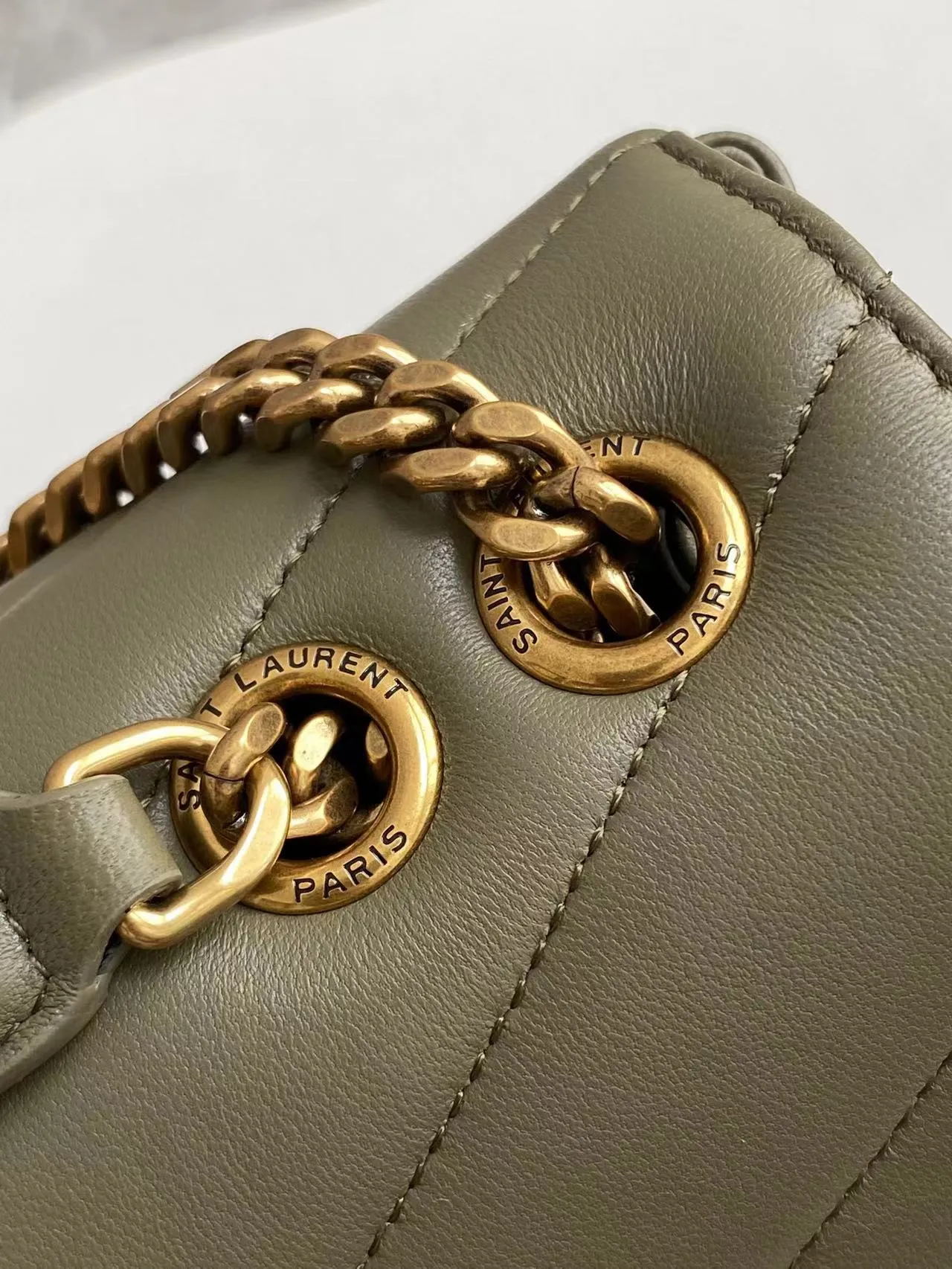 Women's Loulou Handbag - Image 8