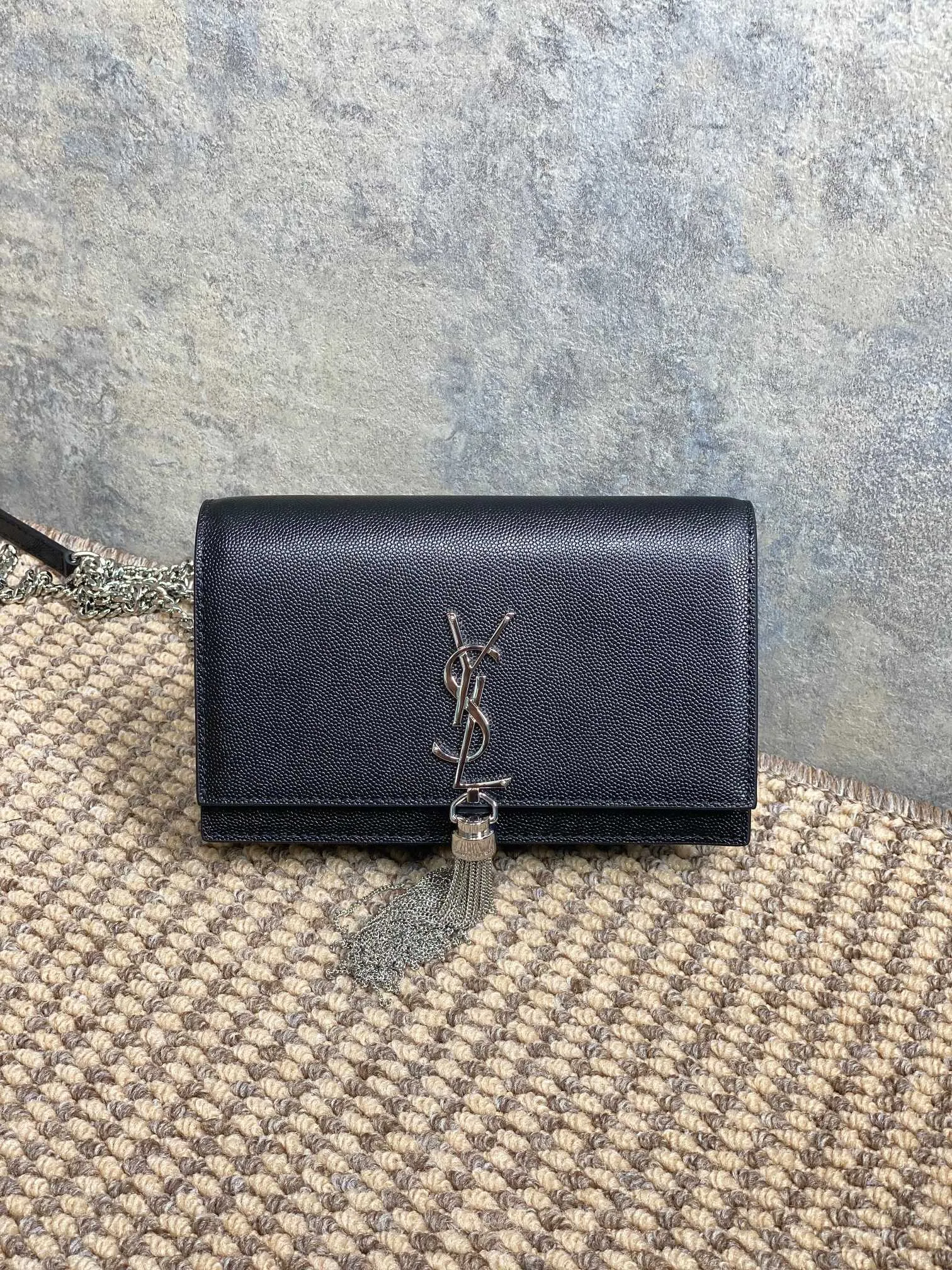 YSL Kate Small With Tassel in Grain De Poudre Embossed Leather - Image 5