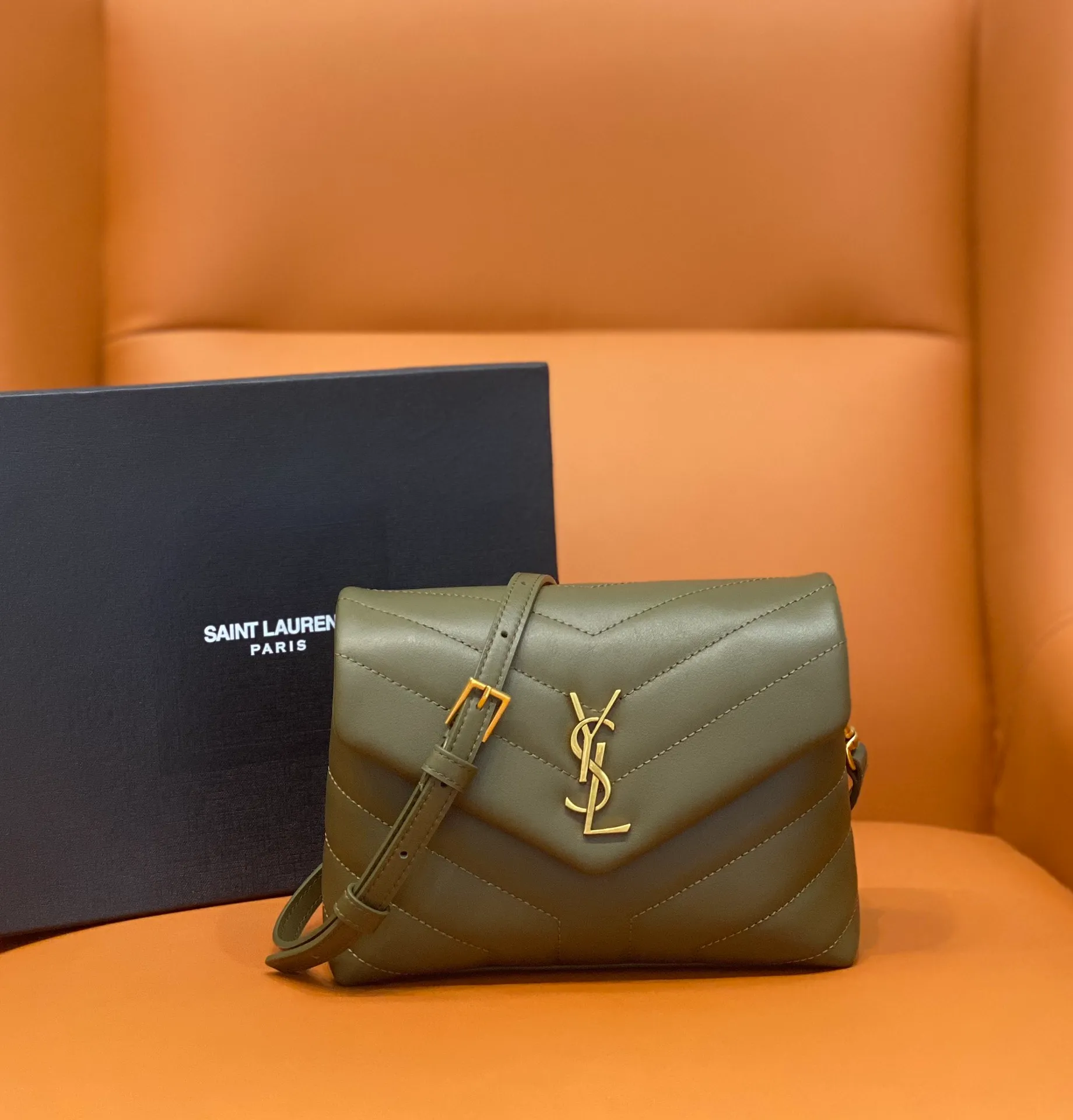 Saint Laurent - Loulou Toy leather shoulder bag Saint Laurent - Image 4