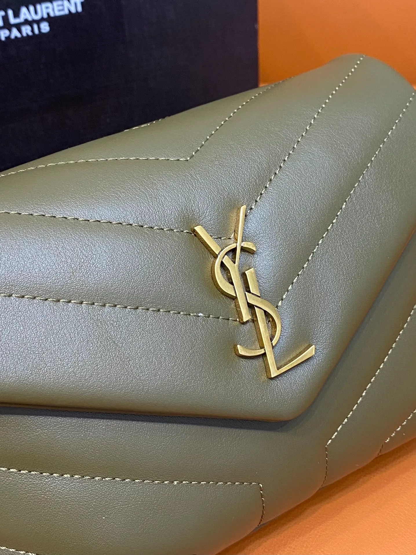 Saint Laurent - Loulou Toy leather shoulder bag Saint Laurent - Image 7