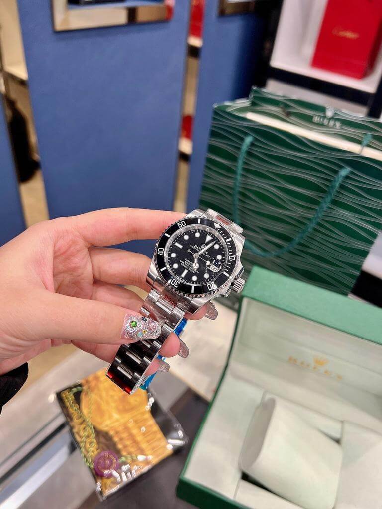 Rolex Submariner Watch - Image 4