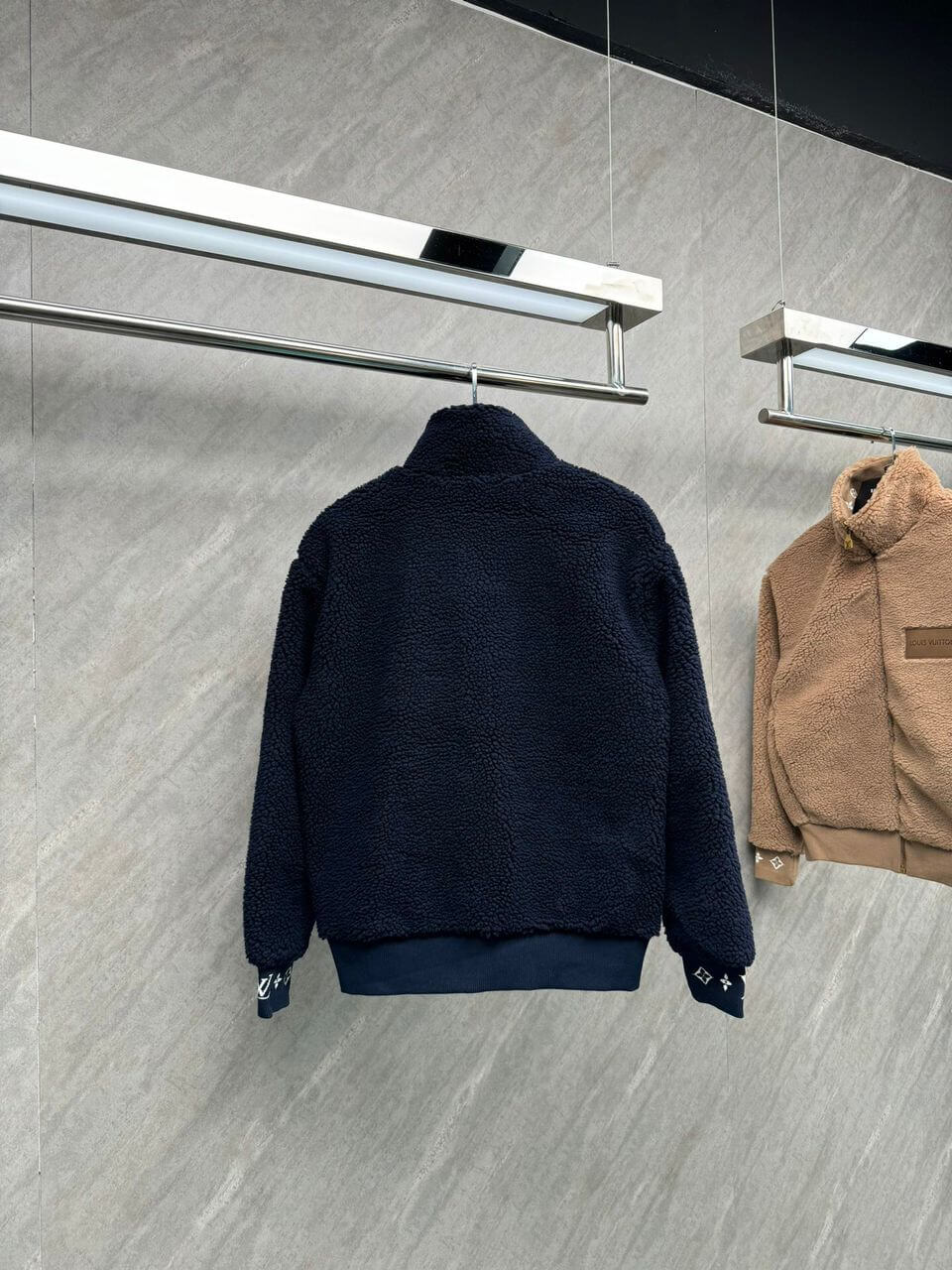 Louis Vuitton Fleece Jacket - Image 3