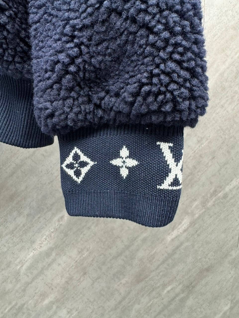 Louis Vuitton Fleece Jacket - Image 4
