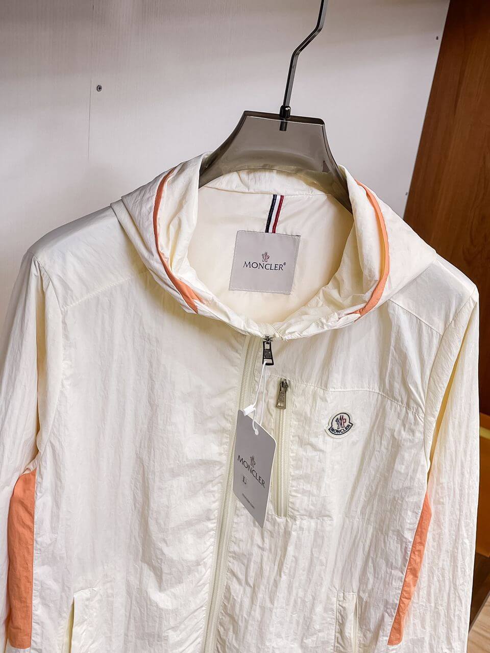 Moncler Mendes hooded jacket - Image 3