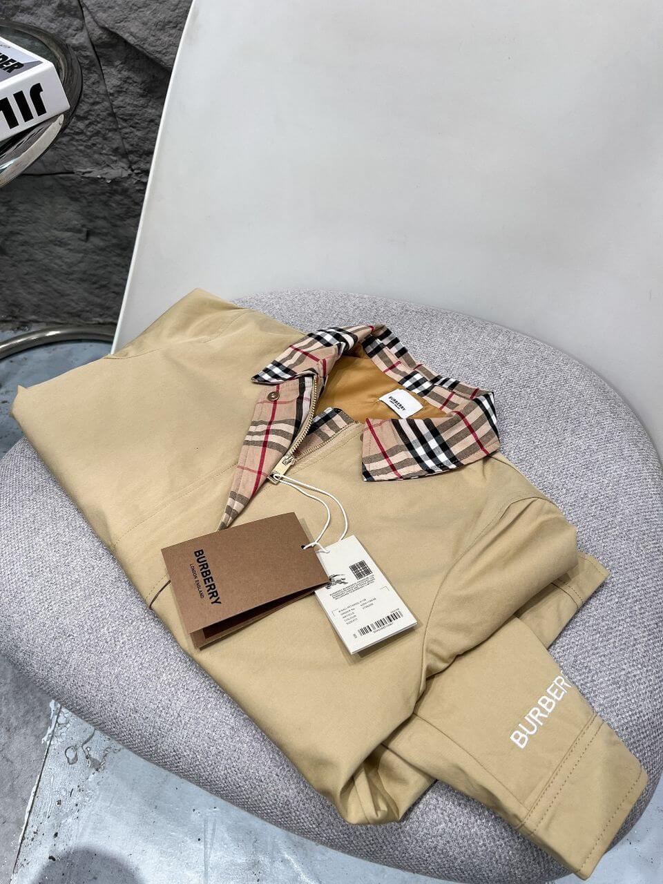 Burberry Jacket - Image 5